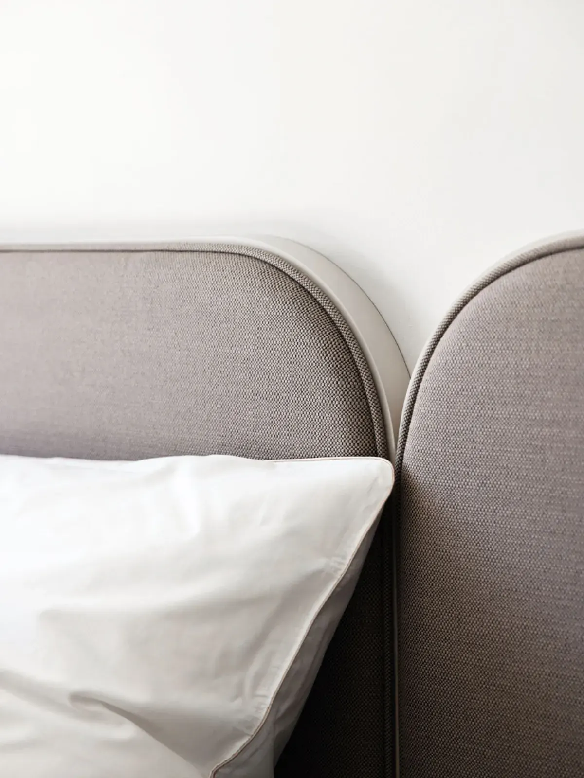 Minimalist Home, photograph 11