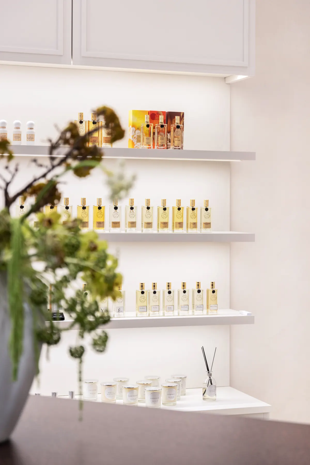 Perfume Boutique, photograph 06