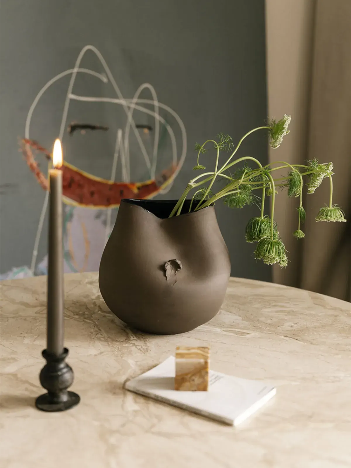 Studio Aprtmnt, photograph 08